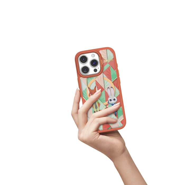 Belkin SheerForce™ Magnetic Phone Case (Disney Collection / Marvel Collection, iPhone 16 Pro)