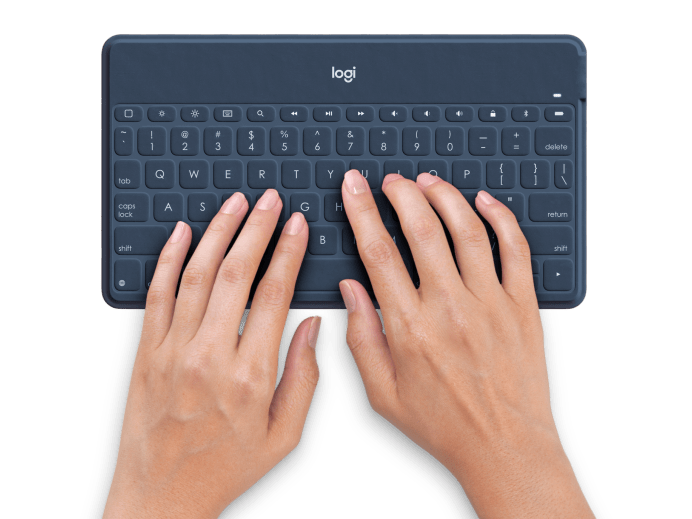 Logitech Keys-To-Go with Stand